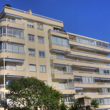 Beau 2 Pieces 3 Etoiles Vue Garage Prive 150m Plages Wifi