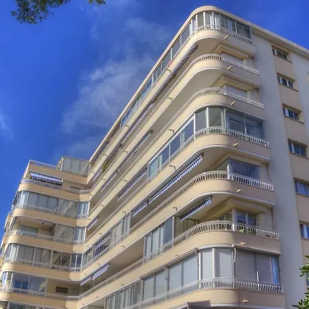 Apartment Beau 2 Pieces 3 Etoiles Vue Garage Prive 150m Plages Wifi *