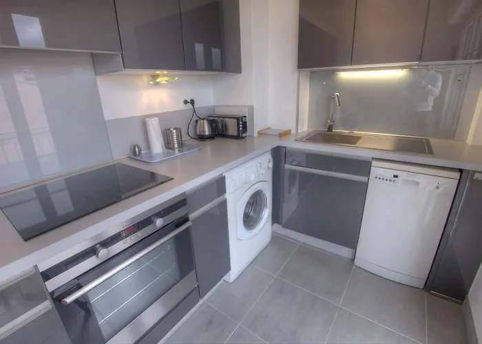 Apartman Beau 2 Pieces 3 Etoiles Vue Garage Prive 150m Plages Wifi