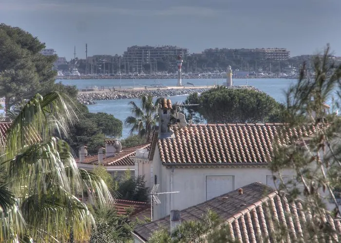 Beau 2 Pieces 3 Etoiles Vue Garage Prive 150m Plages Wifi * Cannes