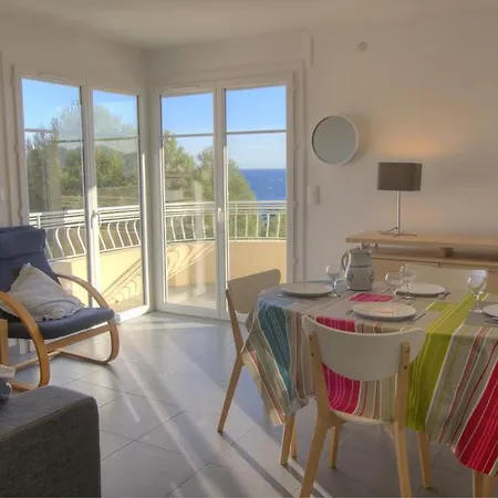 Beau 2 Pieces 3 Etoiles Vue Garage Prive 150m Plages Wifi
